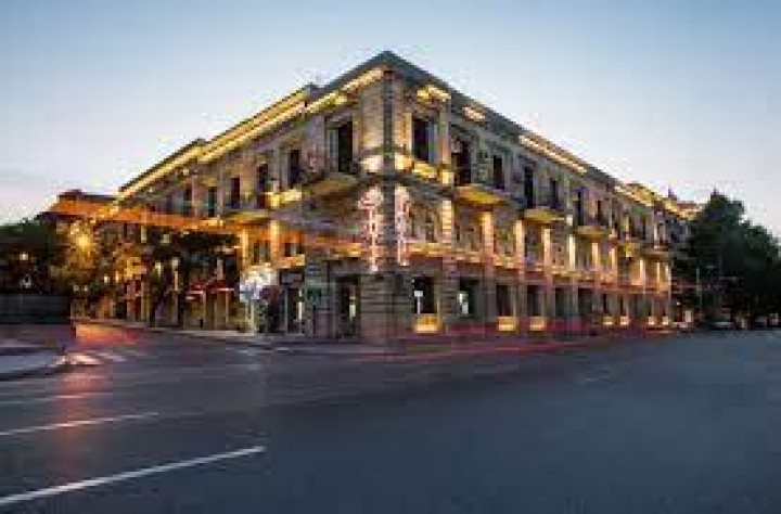 hotel-img