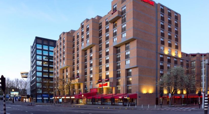 hotel-img
