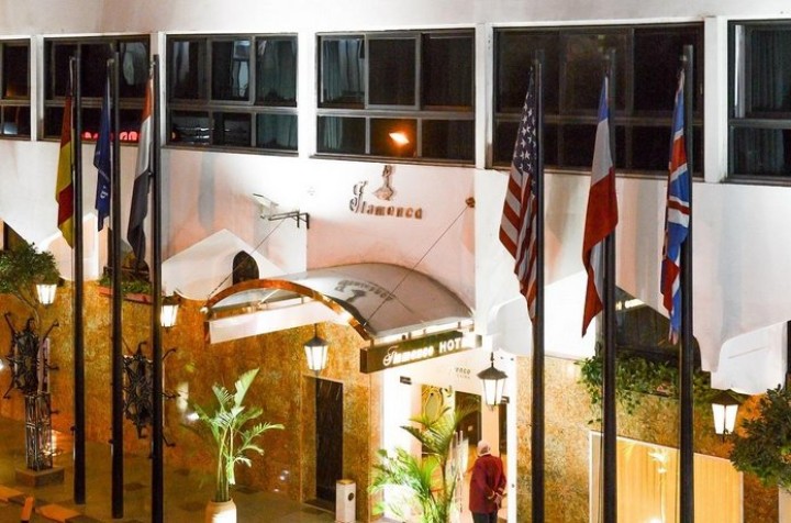 hotel-img